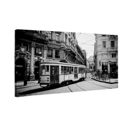Czarno-biała ulica Milan