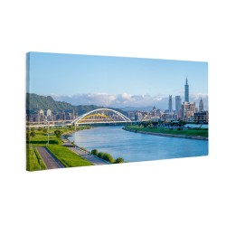 Miasto Tajpej nad rzeką